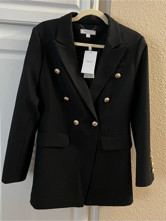 Belle & Bloom Jackets & Blazers - Women's Black Double-Breasted Blazer with Gold Buttons